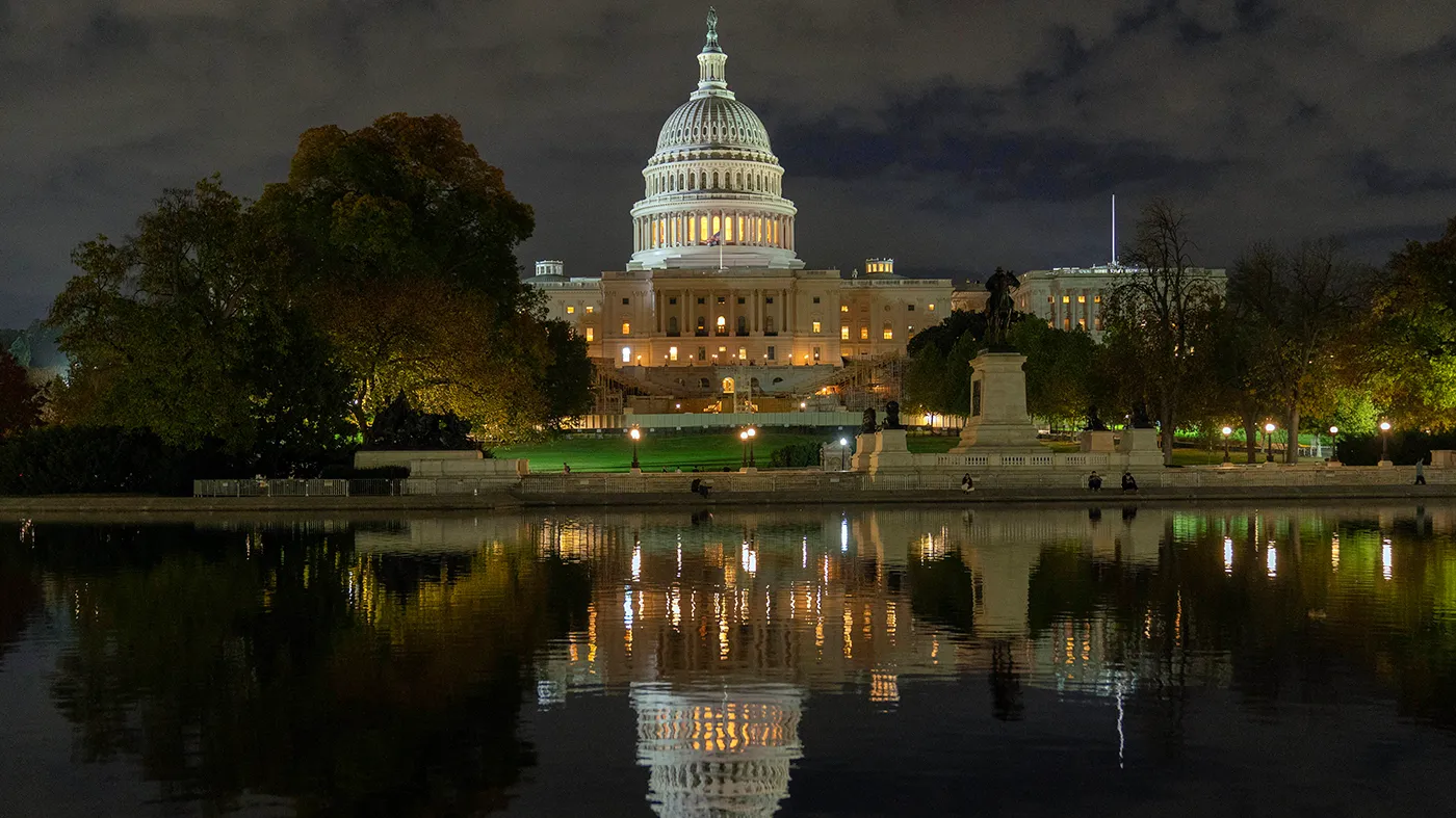 Trump to send FBI on night patrols in DC: Reports
