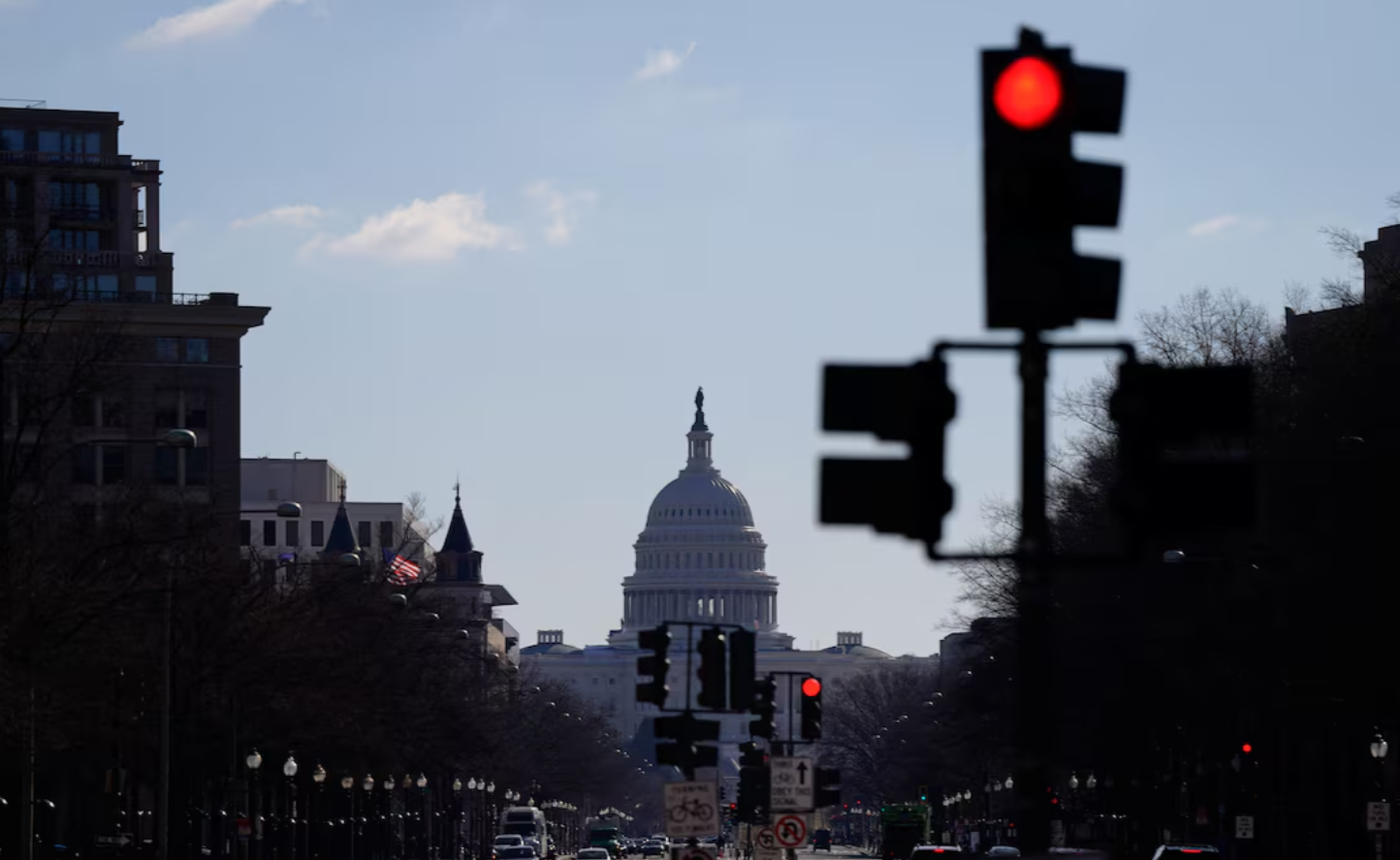 Trump vows to evict homeless from Washington, official says National Guard may be deployed