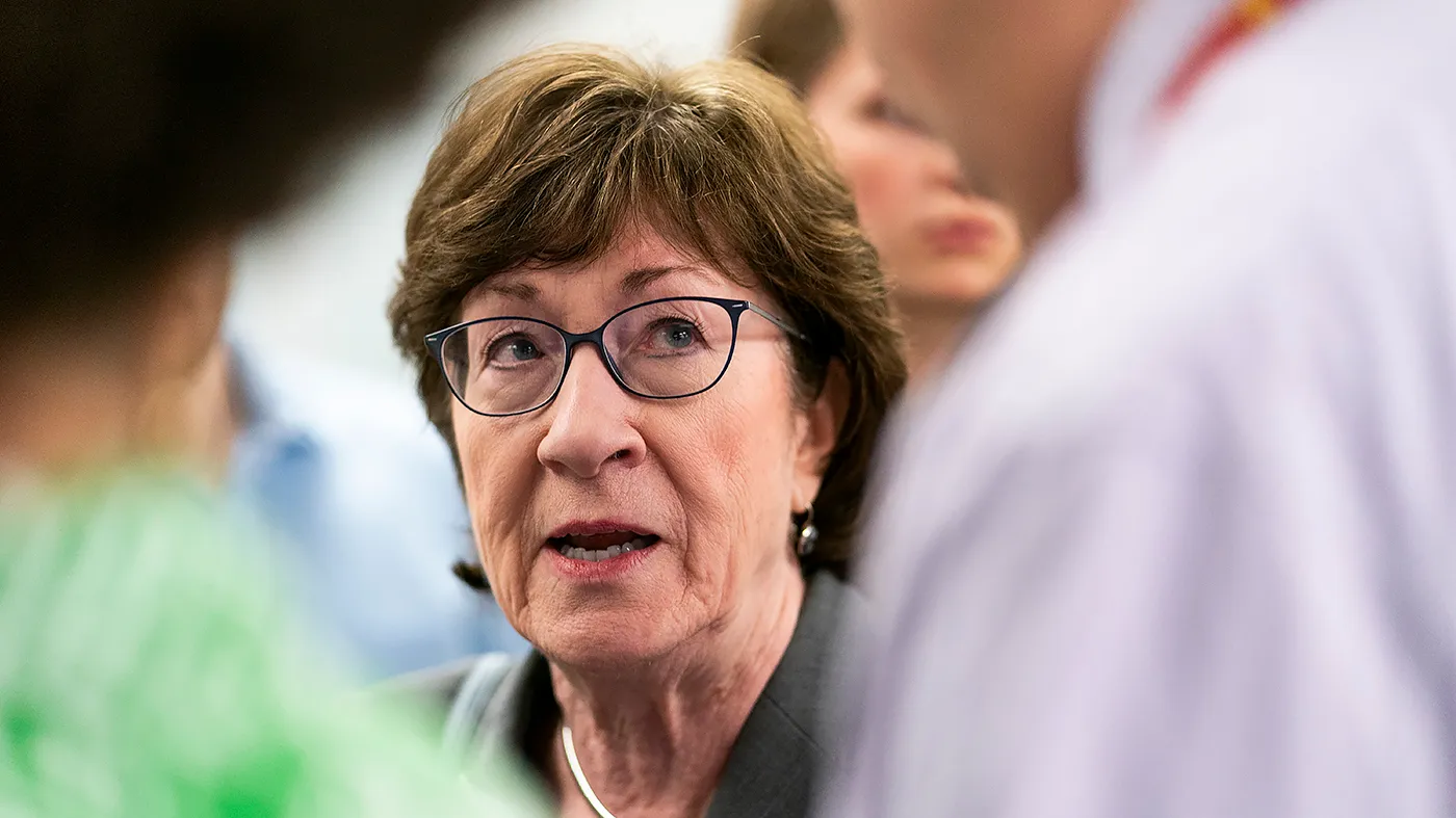 Republican civil war erupts over earmarks in funding bills