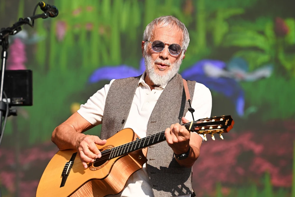 Cat Stevens postpones North American tour and cites visa issues