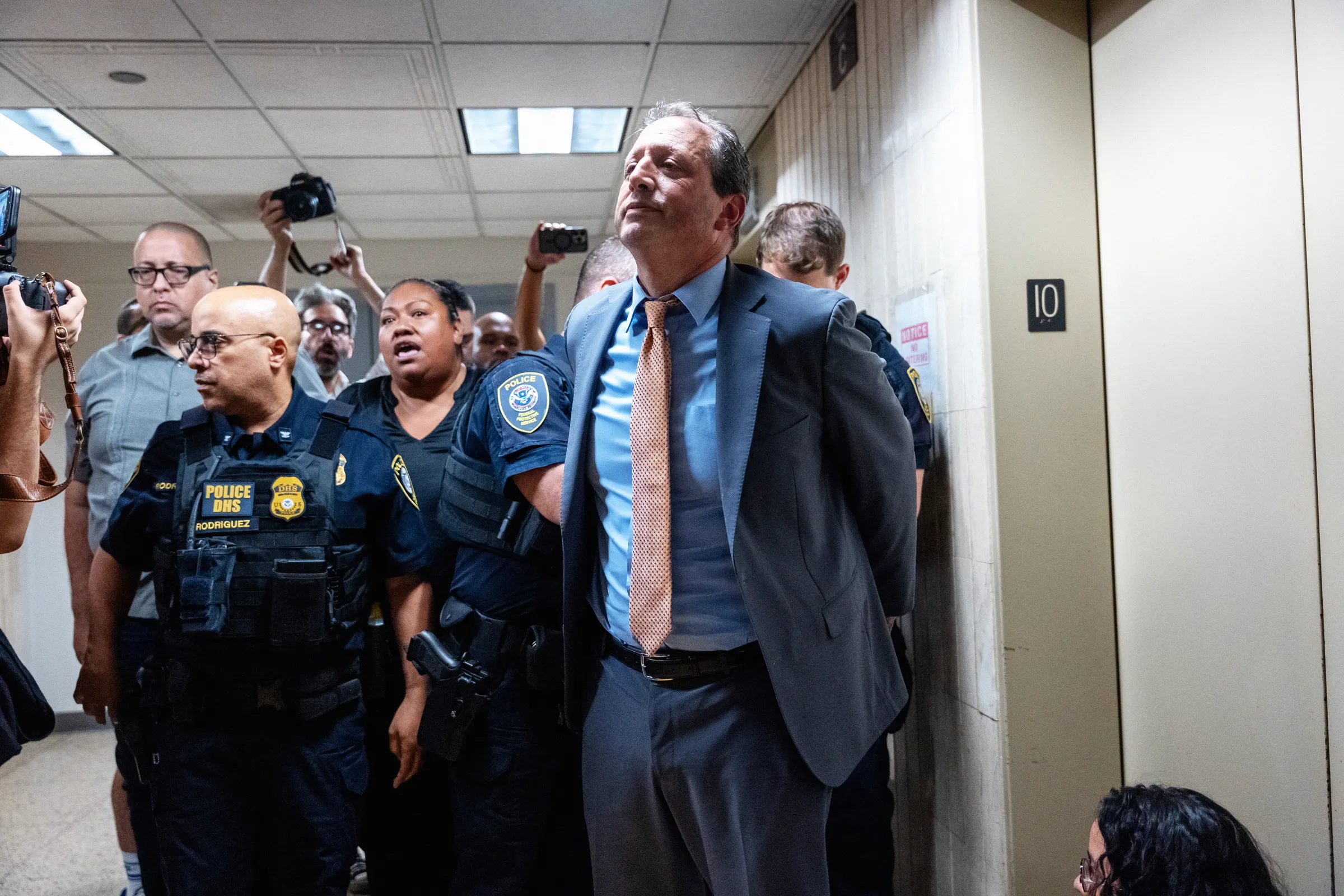 New York lawmakers arrested for blocking Ice access to federal building