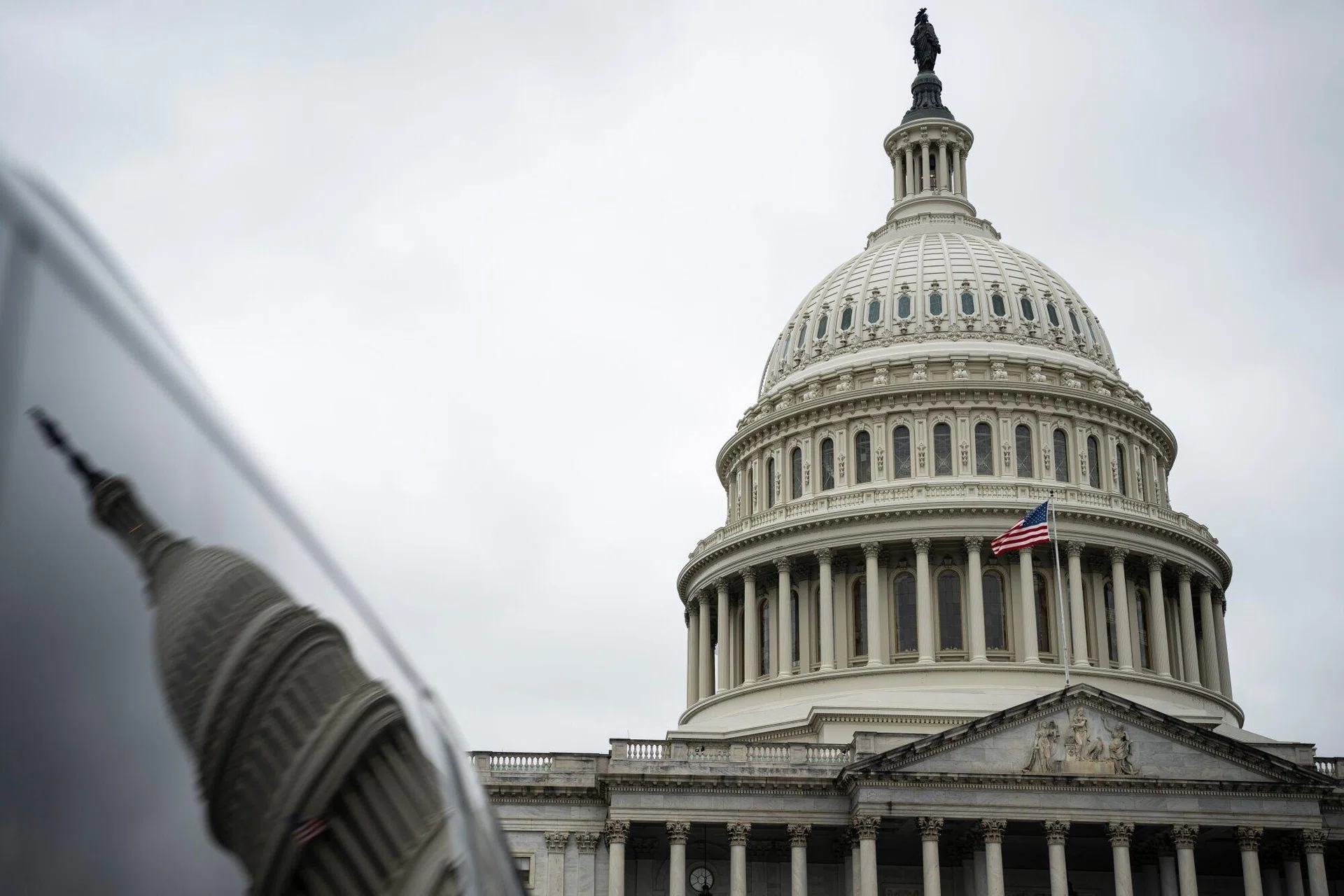 US House advances stopgap bill to avert government shutdown