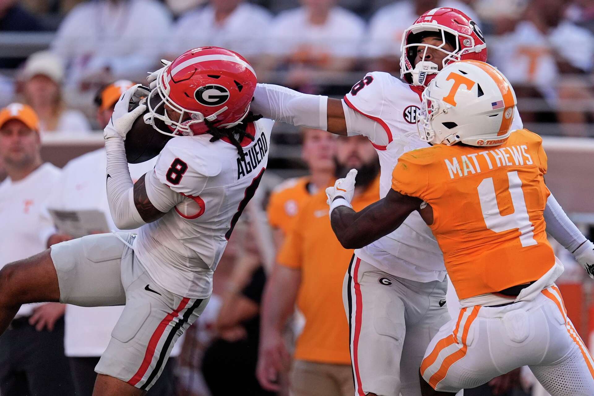 1-yard TD run in OT gives No. 6 Georgia a 44-41 win at No. 15 Tennessee