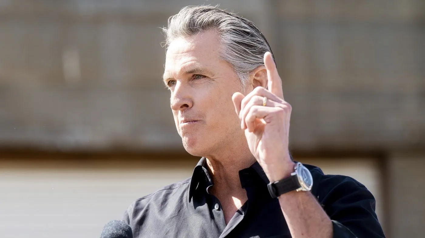 Newsom walks tightrope on crime as he seeks to counter Trump