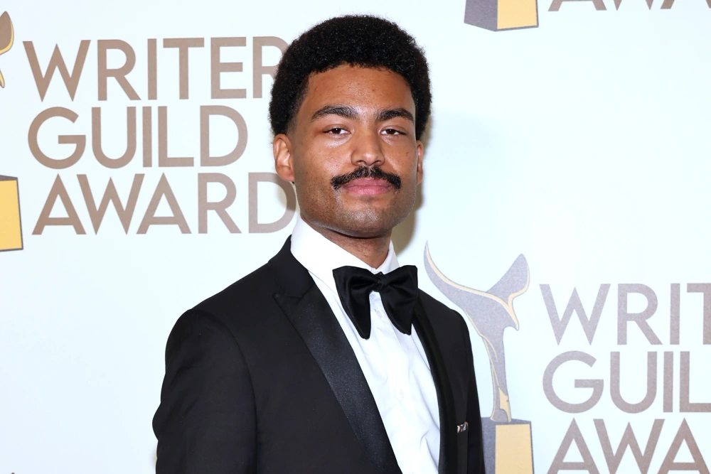 Onetime writer for FX’s ‘The Bear’ taken off NYC train in handcuffs