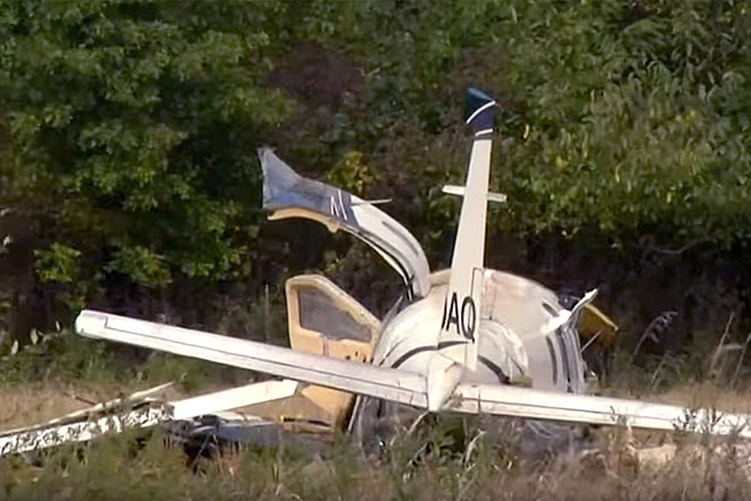 3 dead after small plane crash in Michigan