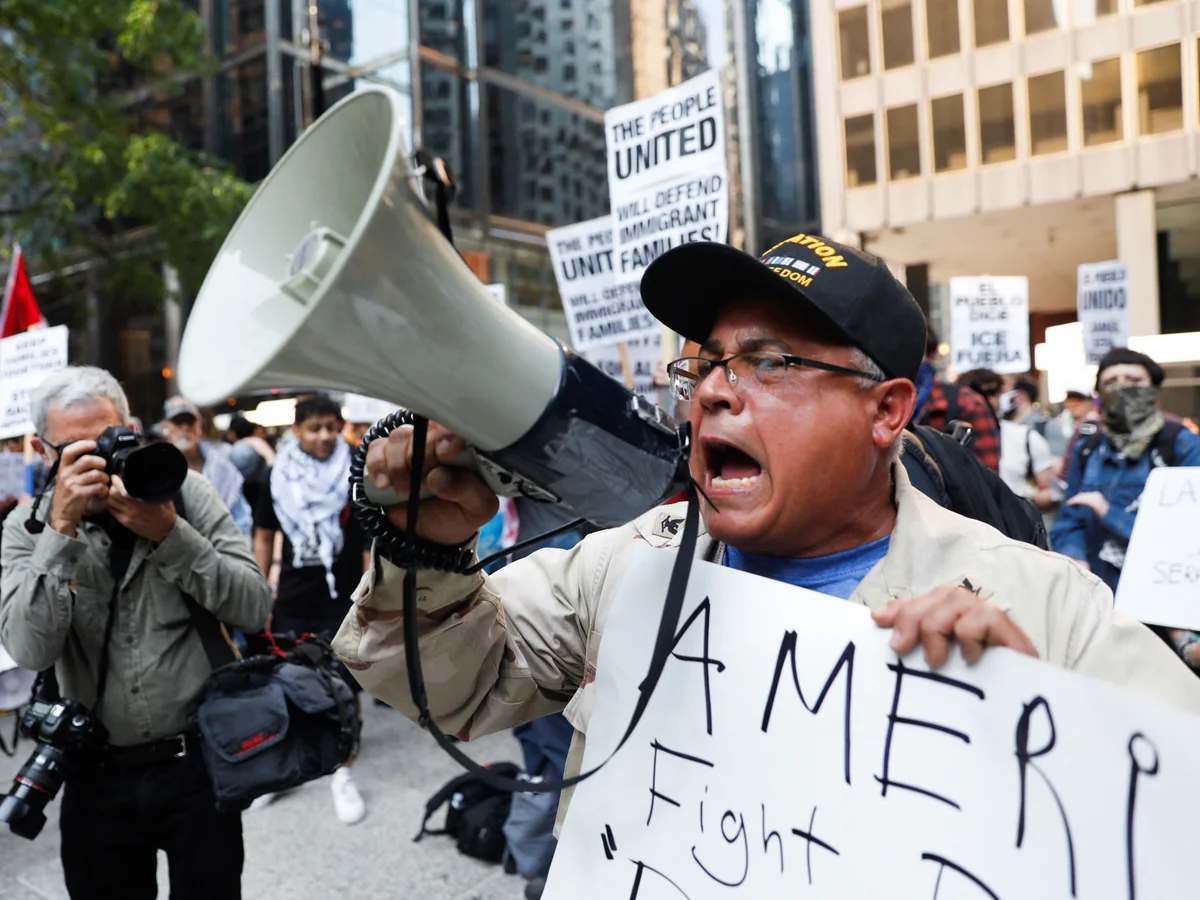 Lawmakers slam Ice after US military veterans are arrested, injured