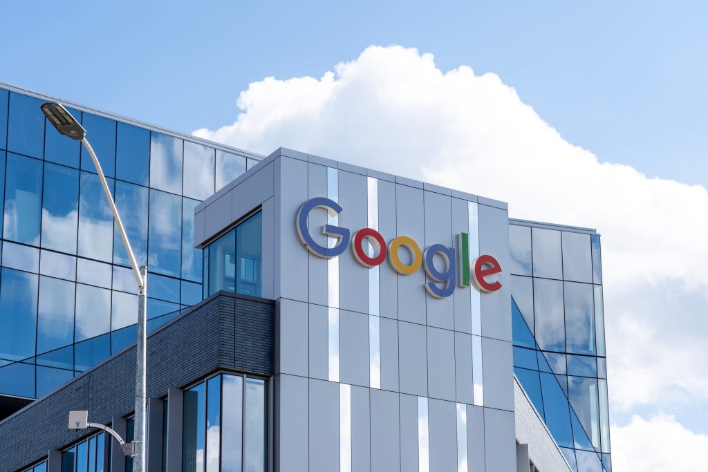 Google imposes further restrictions on remote work