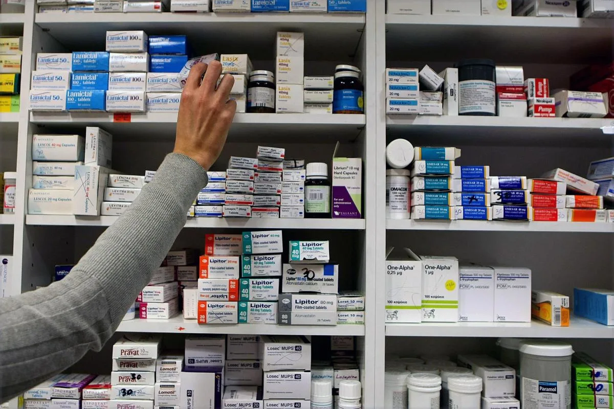 NHS could pay 25% more for medicines under plan to end row with drugmakers and Trump