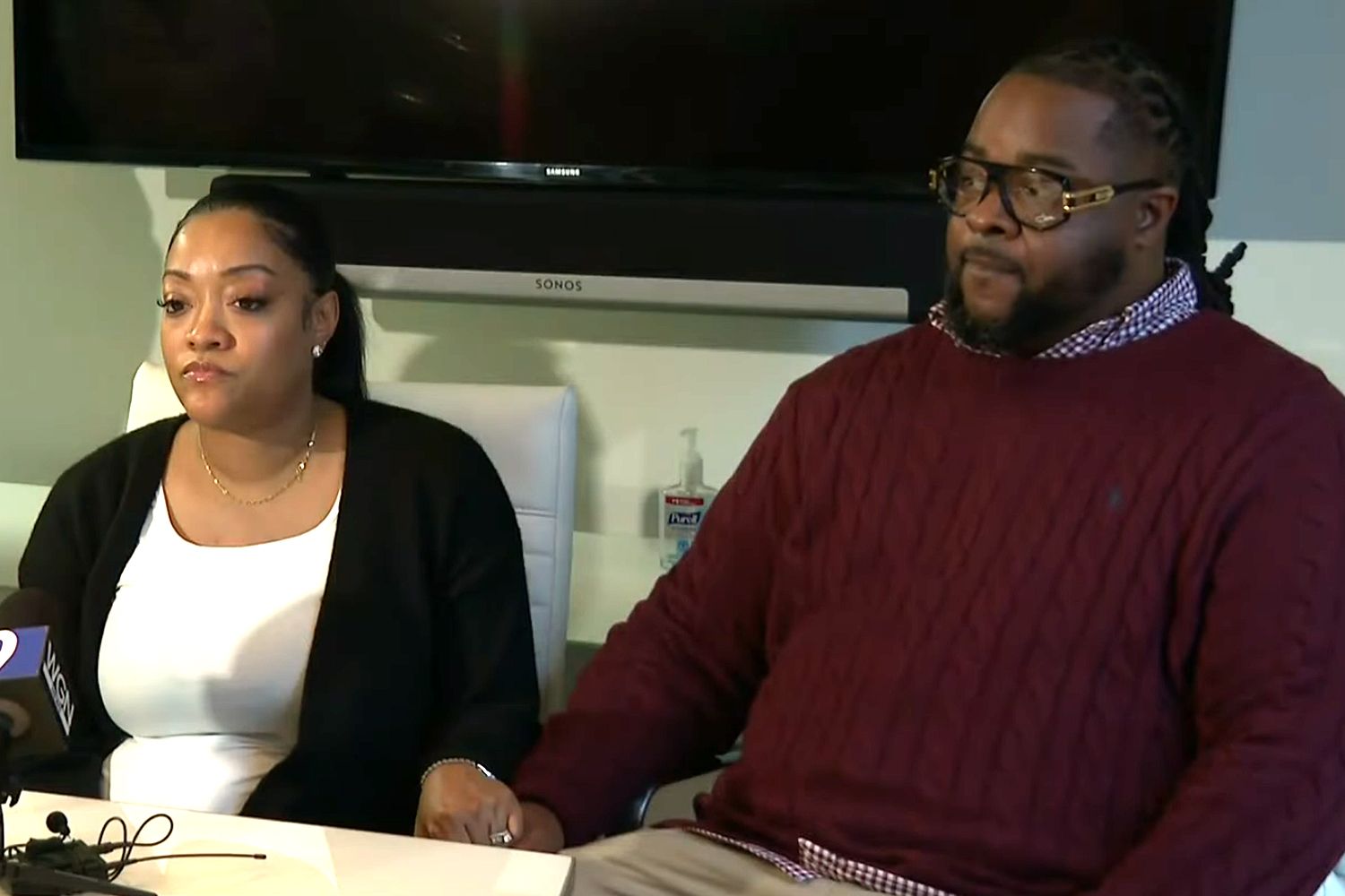 Couple calls for accountability after alleging mom was discharged from hospital while in labor