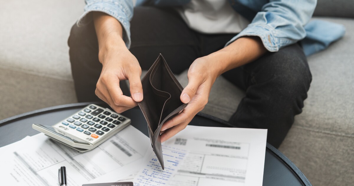 Americans’ household debt hits new record high, according to report