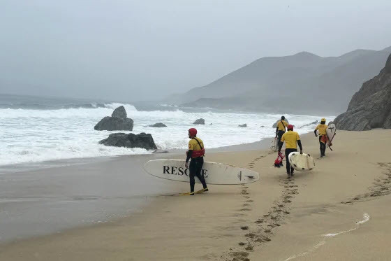 Wave drags man into ocean at same park where a father and daughter died days earlier