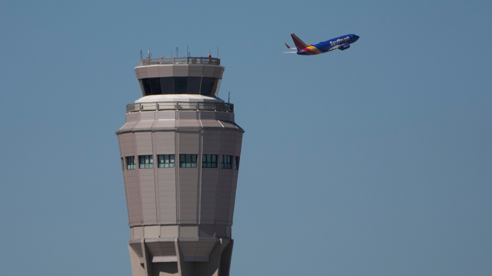 FAA says it’s cutting thousands of flights a day starting this week due to shutdown. Here’s the list of airports where flights are set to be reduced