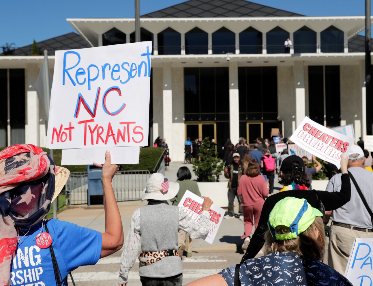 Judges allow North Carolina to use Republican-drawn congressional map