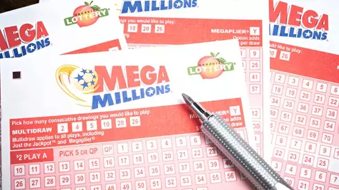 Mega Millions jackpot soars to $843 million