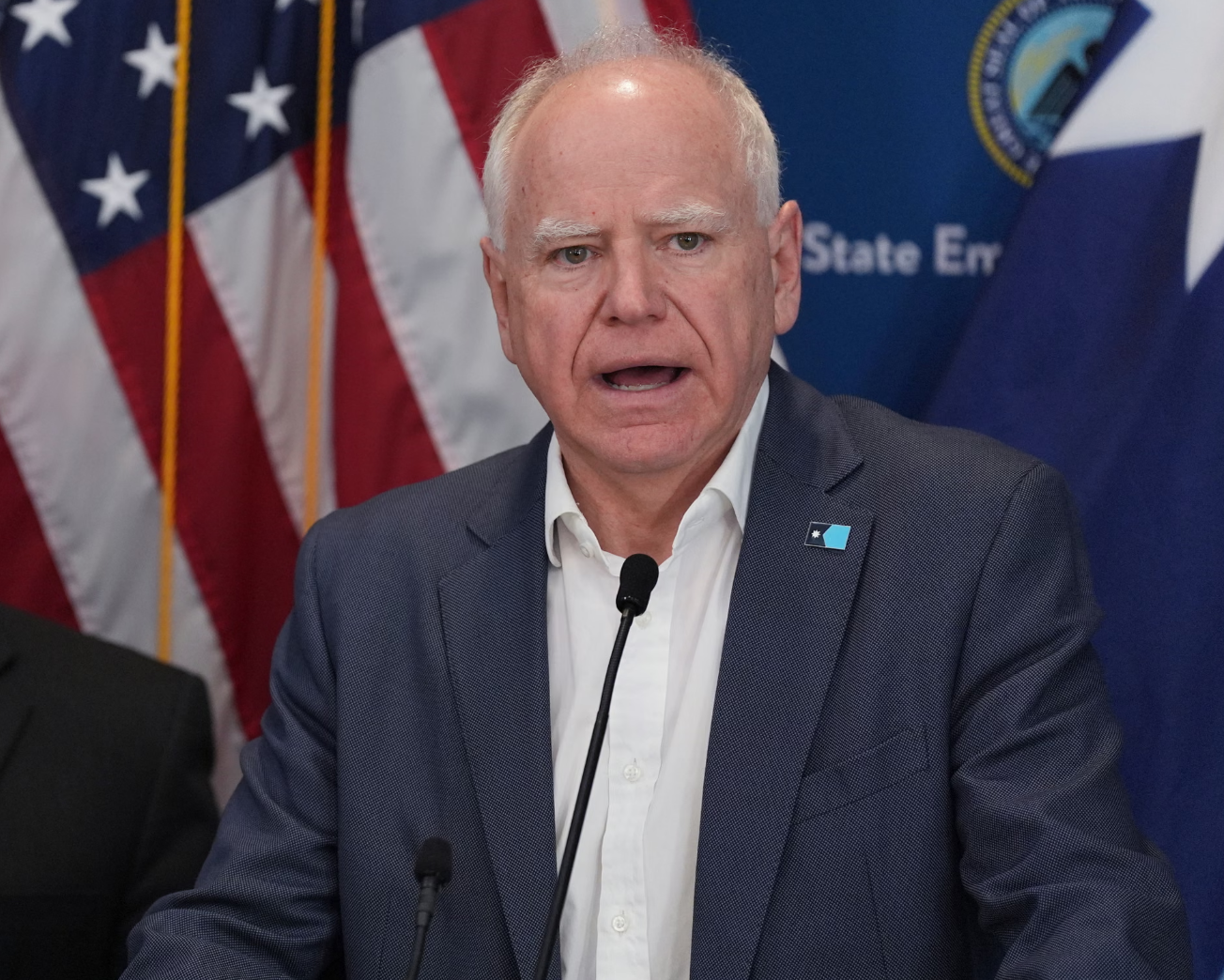 Tim Walz urges Trump to remove agents from Minnesota: ‘You can end this’