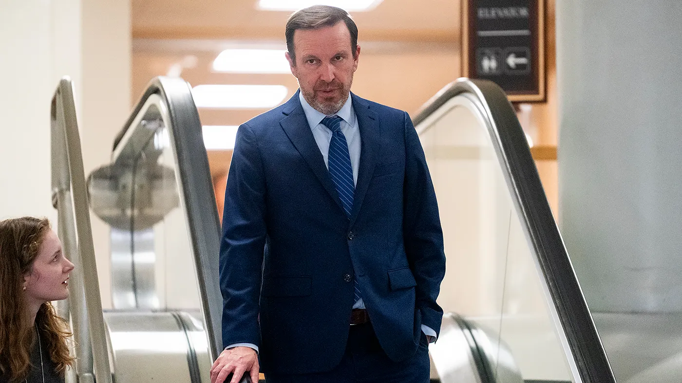 Murphy says Trump administration ‘creating this mayhem’ to ‘take control’ of midterms