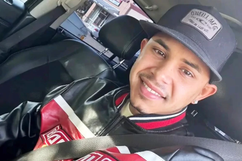 Venezuelan immigrant sent to El Salvador’s notorious prison files $1.3M lawsuit against Trump admin