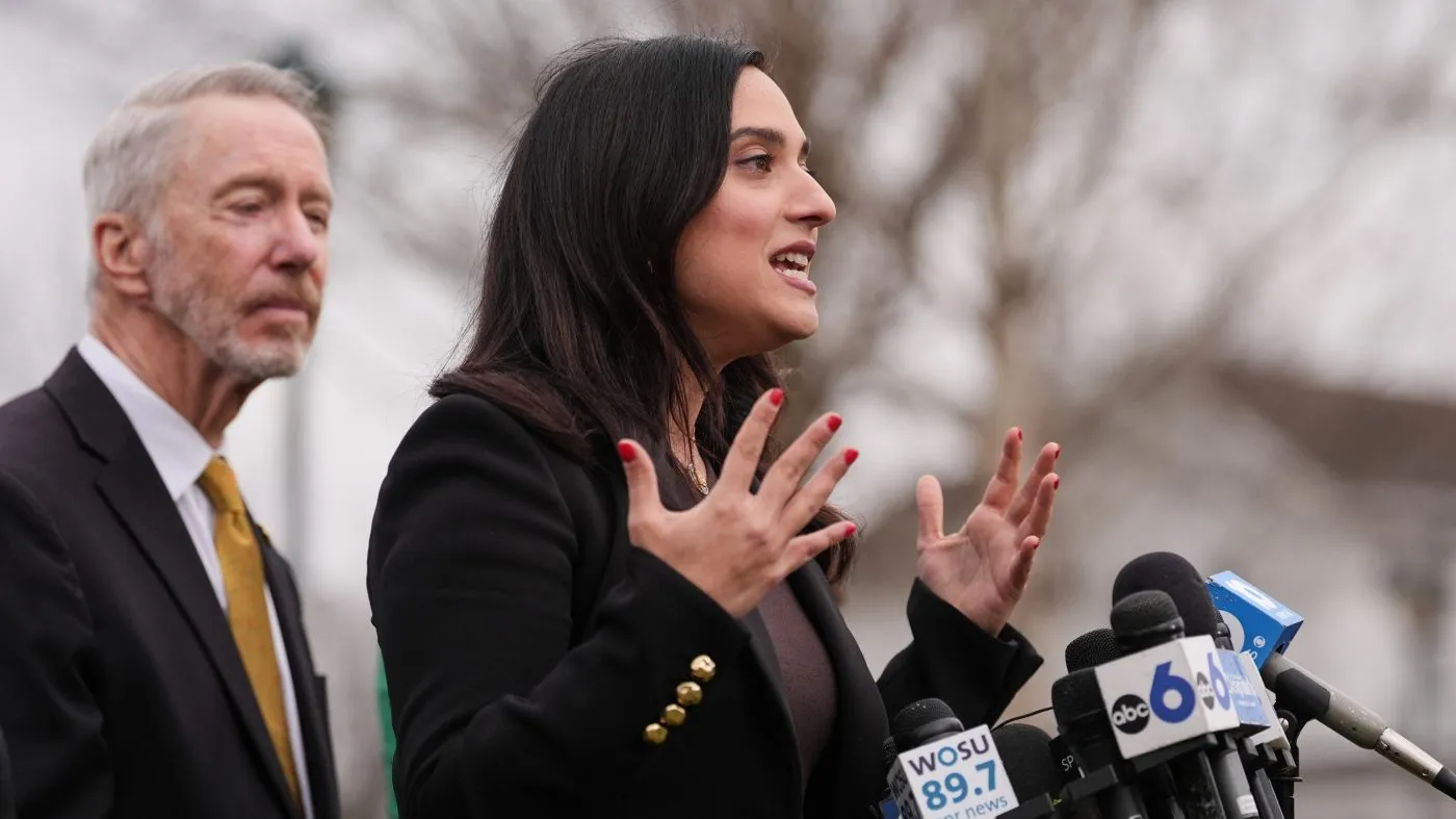 Iranian American lawmaker says Trump needs to find an off-ramp quickly for Iran war