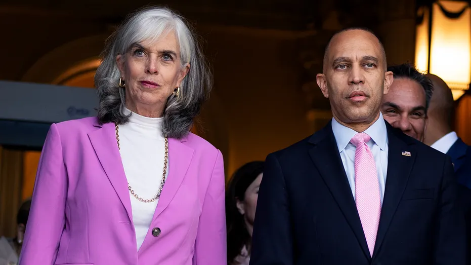173 House Democrats vote against resolution honoring police amid rising attacks