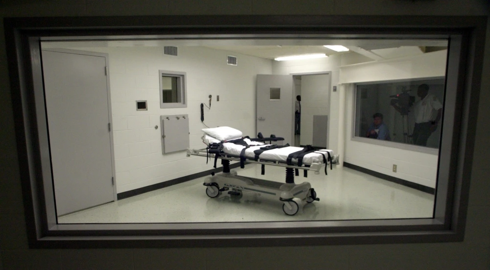 Nitrogen gas execution is unconstitutionally cruel, judge says in blocking Alabama from using method